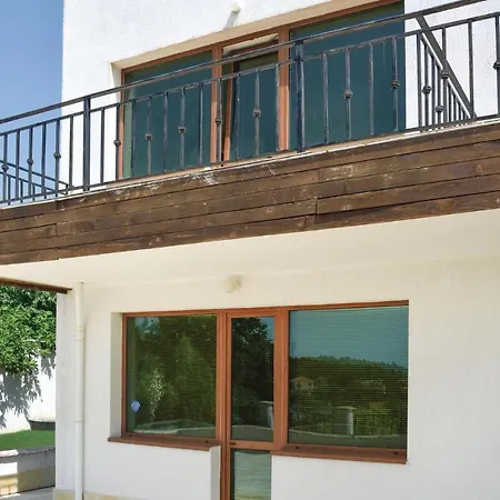 One-bedroom In Apartman Balcsik