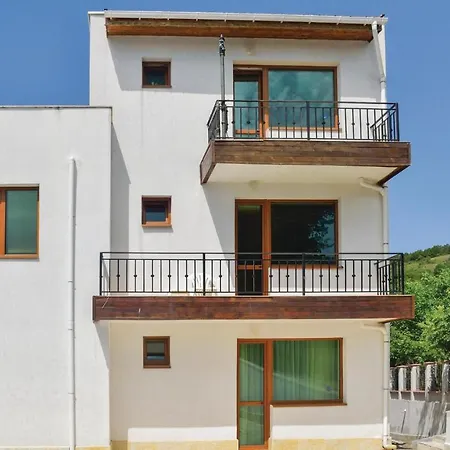 One-bedroom In *